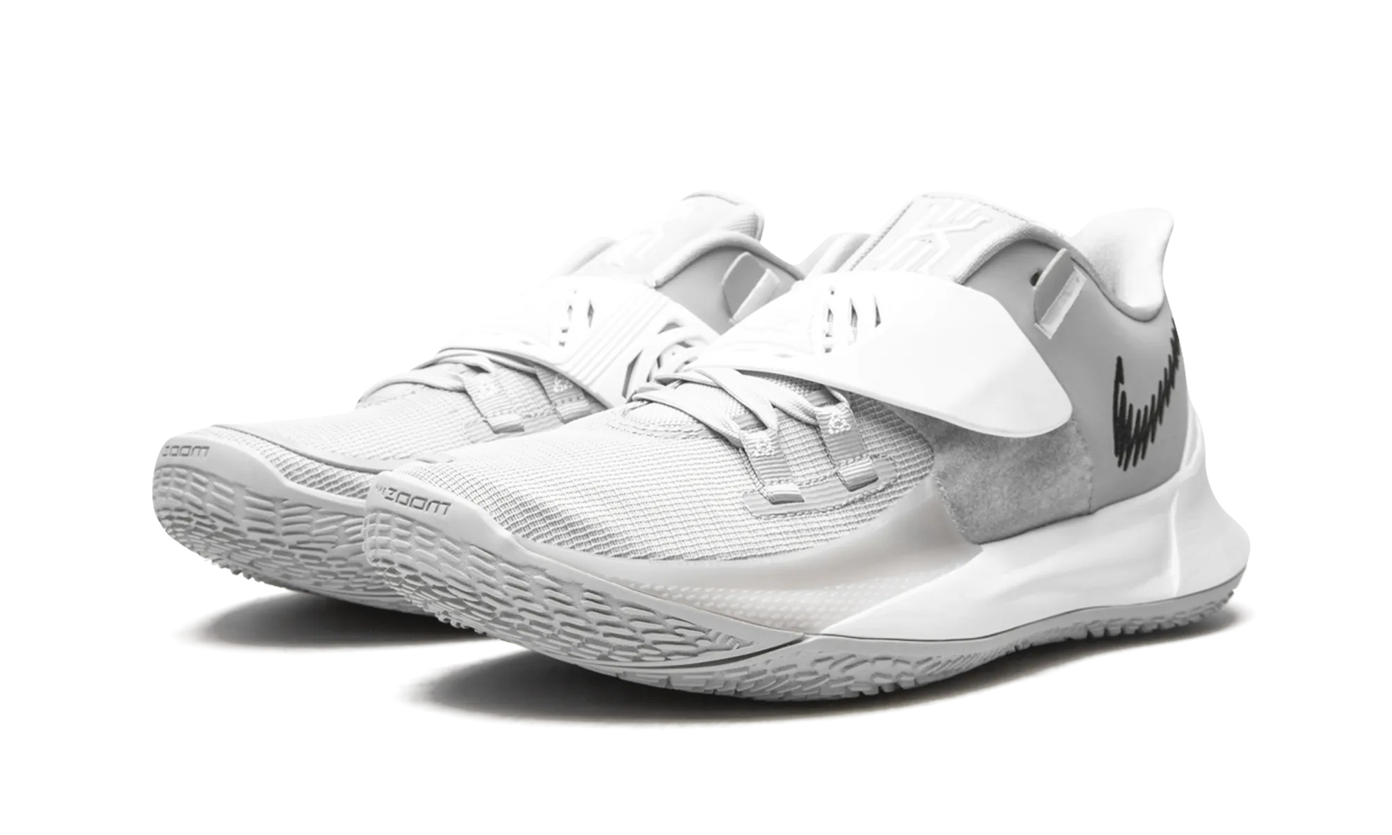 Kyrie Low 3 Team "Eclipse" Flexible Grooves