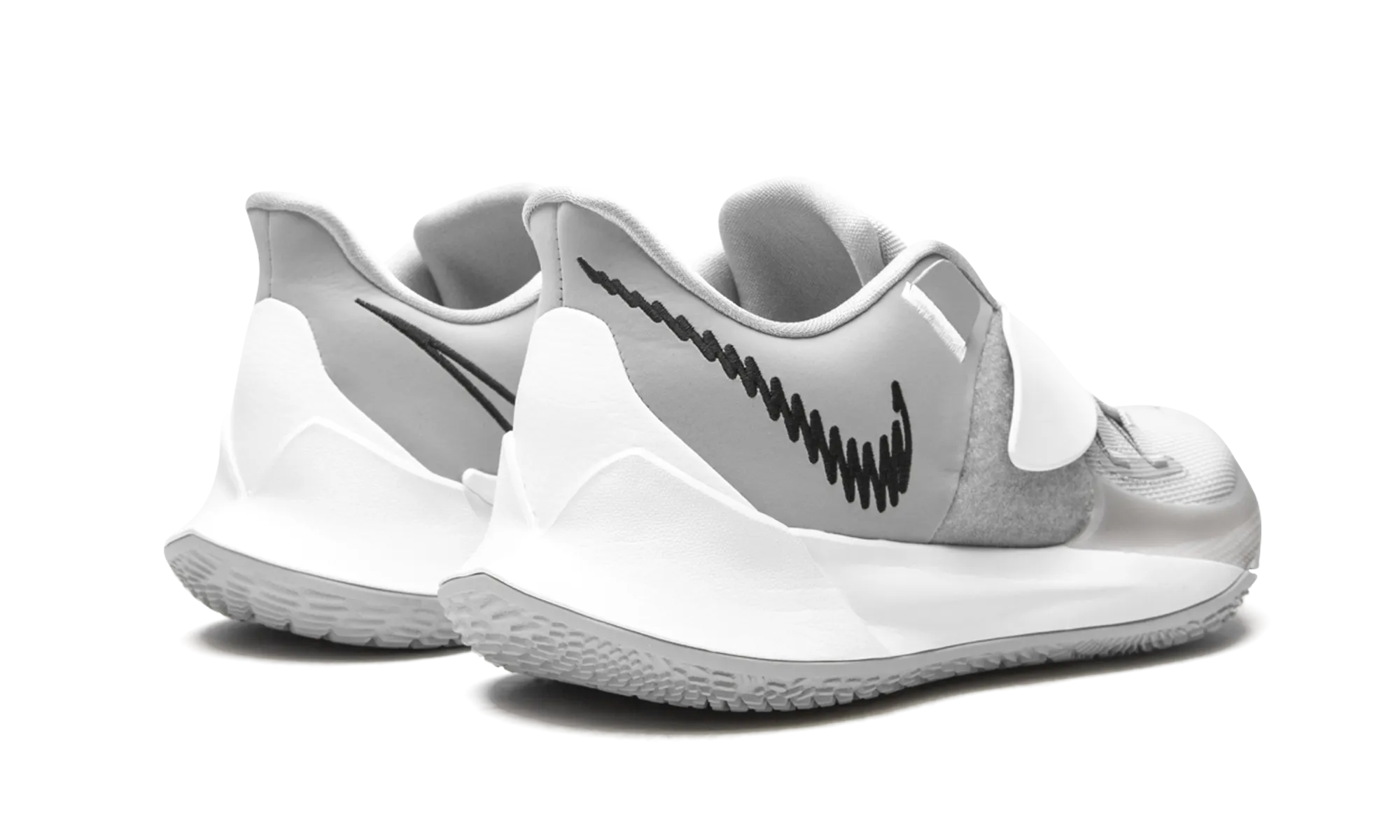 Kyrie Low 3 Team "Eclipse" Court Icon Power Bounce