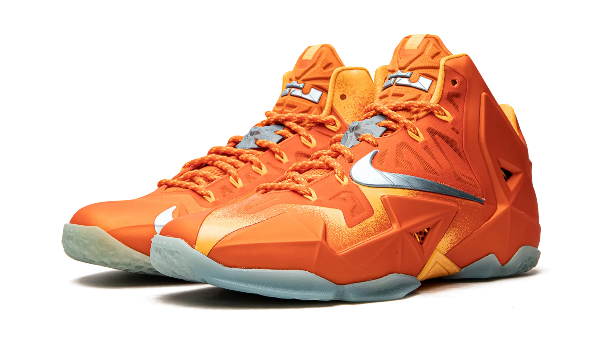 Neutral Cushioning Platform Stability plate Lebron 11 Preheat