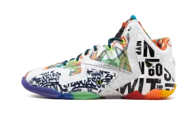 Lebron 11 Premium "What The Lebron" Anatomical Shape Design