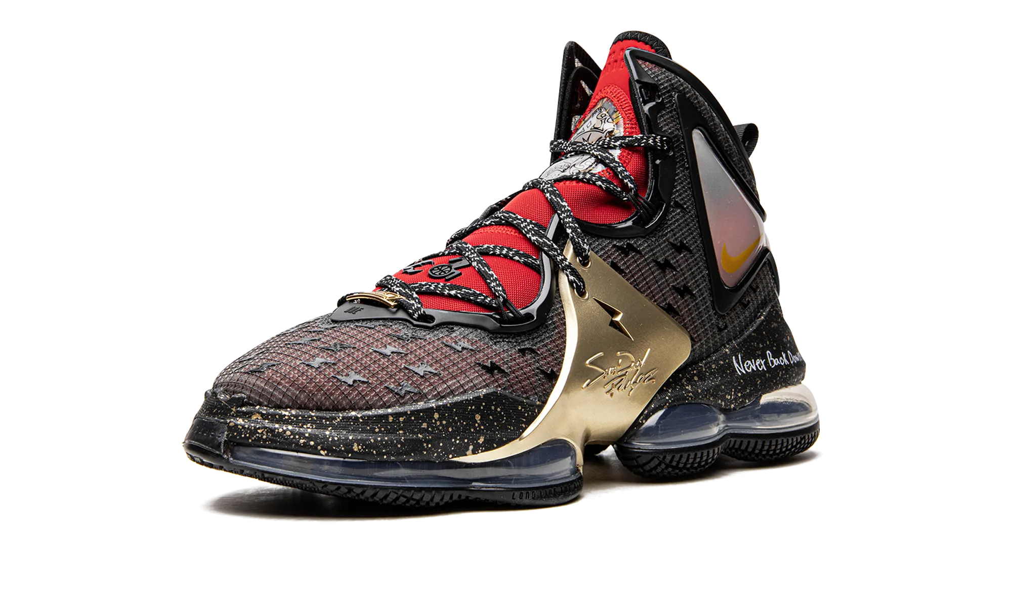 Multi Density Foam Cushioned heel Lebron 19 "Doernbecher 2022"
