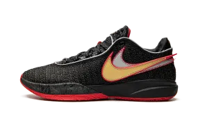 LeBron 20 "Trinity" Quick Move Feel Sneakers Mid Top