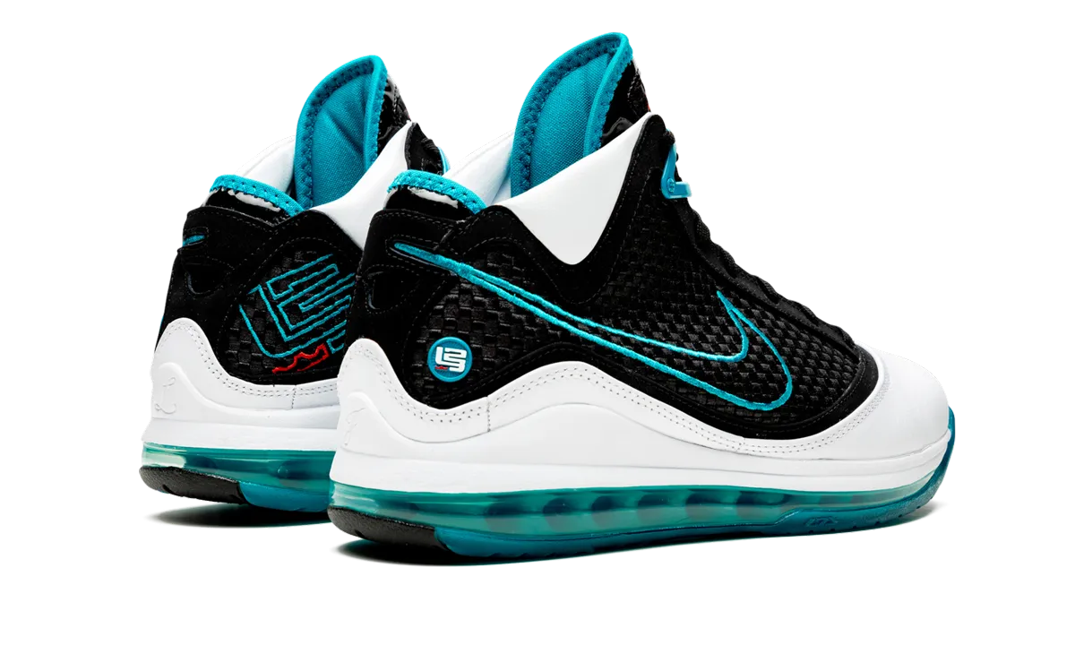 Premium Quality Lebron 7 QS "Red Carpet"