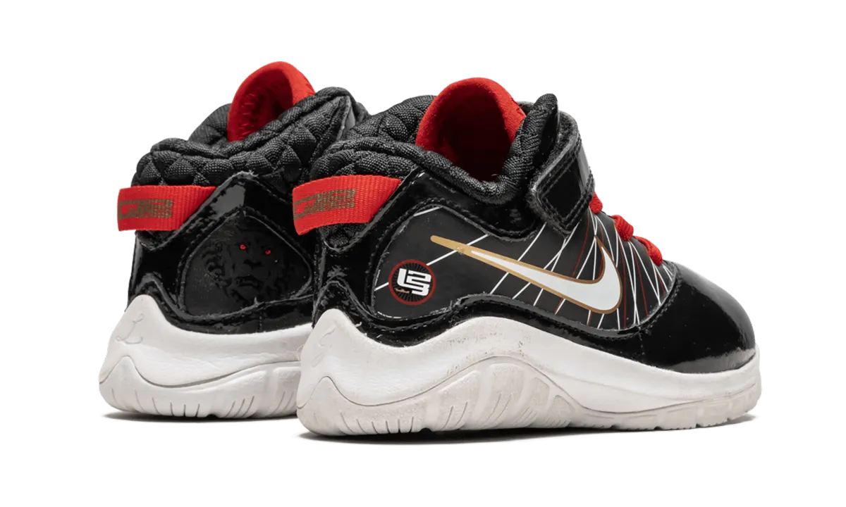 Lebron VII P.S. TD Skeletal Framework Adaptive Ankle Support