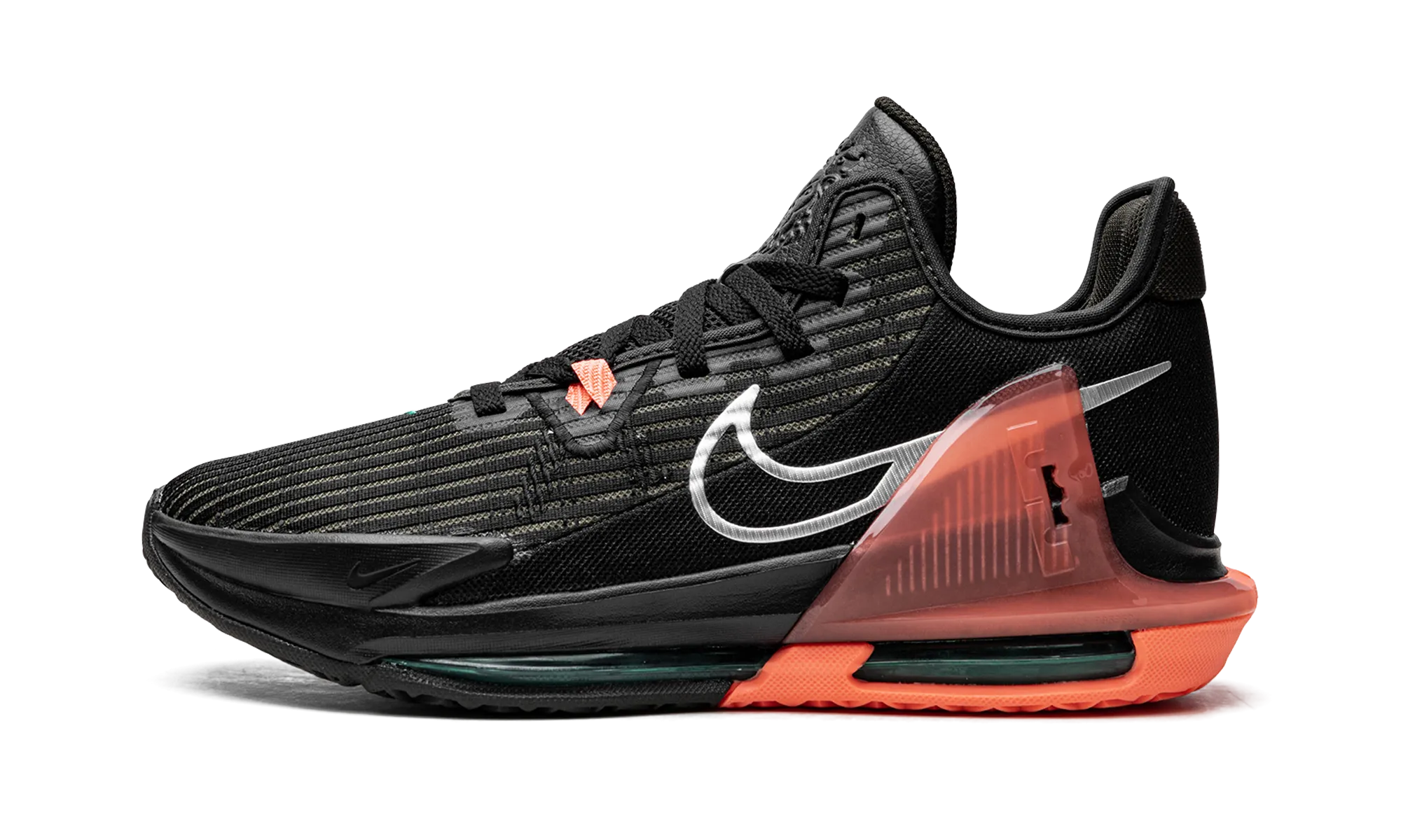 reinforced construction LeBron Witness VI "Black / Crimson Pulse"