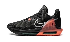 reinforced construction LeBron Witness VI "Black / Crimson Pulse"
