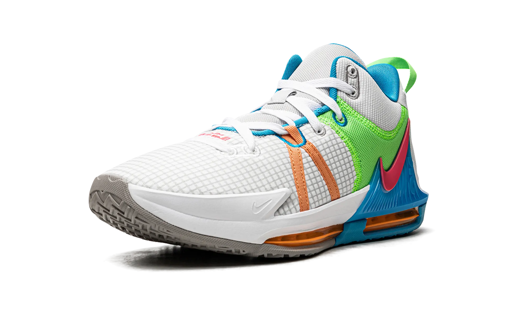 Advanced Shock Diffusion LeBron Witness VII
