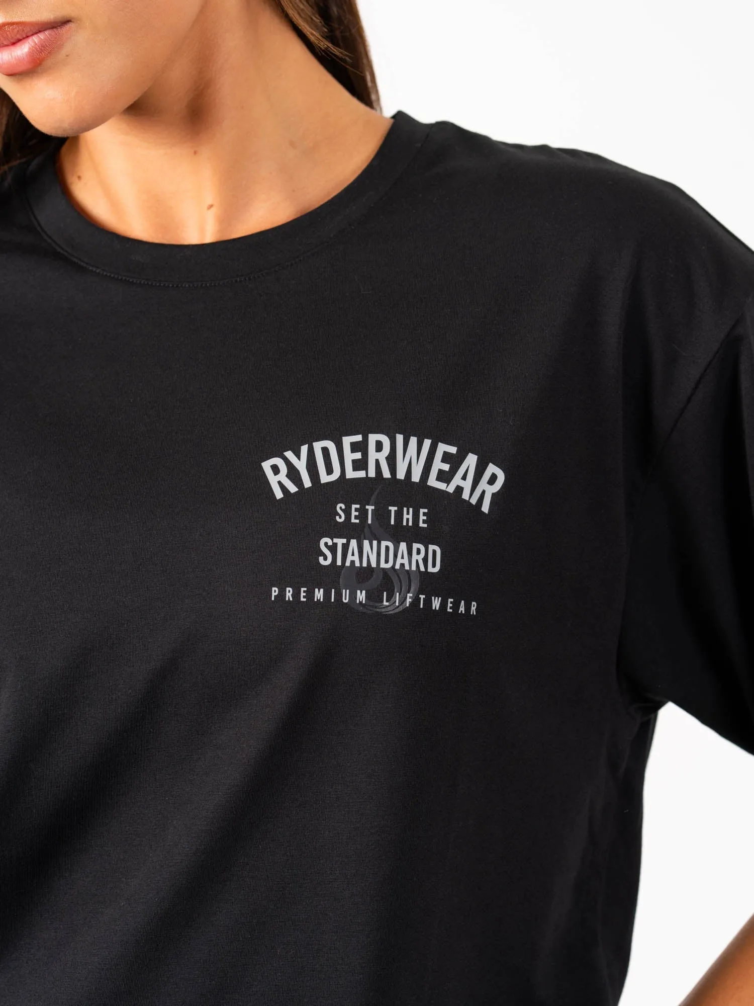 back to school Light Outfit Legacy T-Shirt - Black