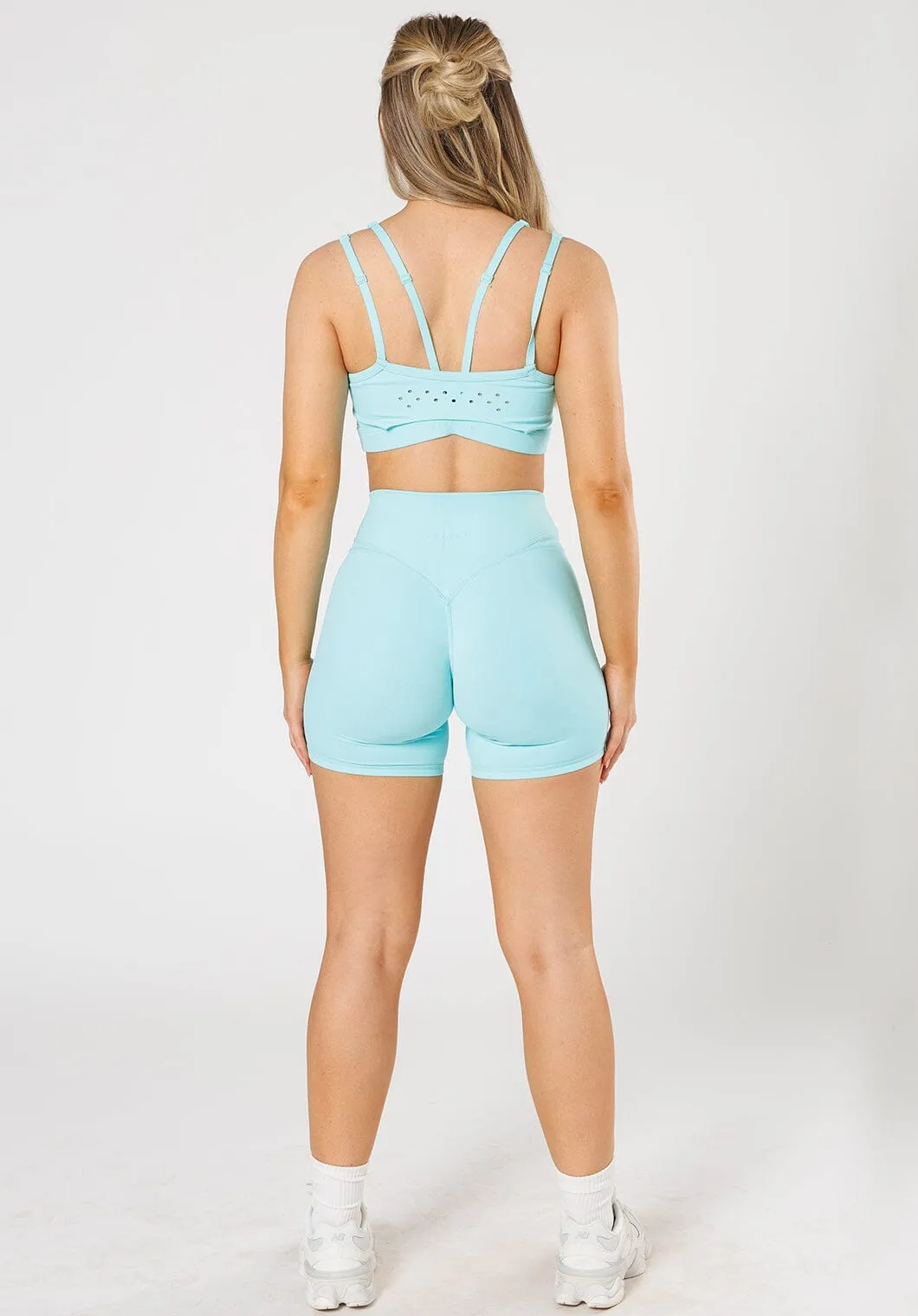 Casual Design RecStretch Levitate Sculptseam?  Plus Short 6?? Macaron