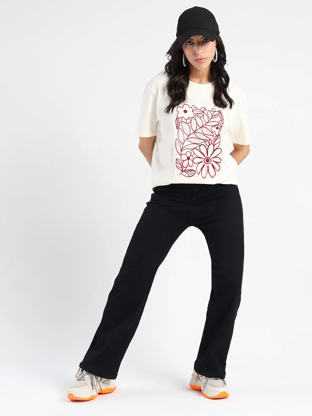 Madame Graphic Flock Print Off-White Sinker T-shirt Sweat Absorbent