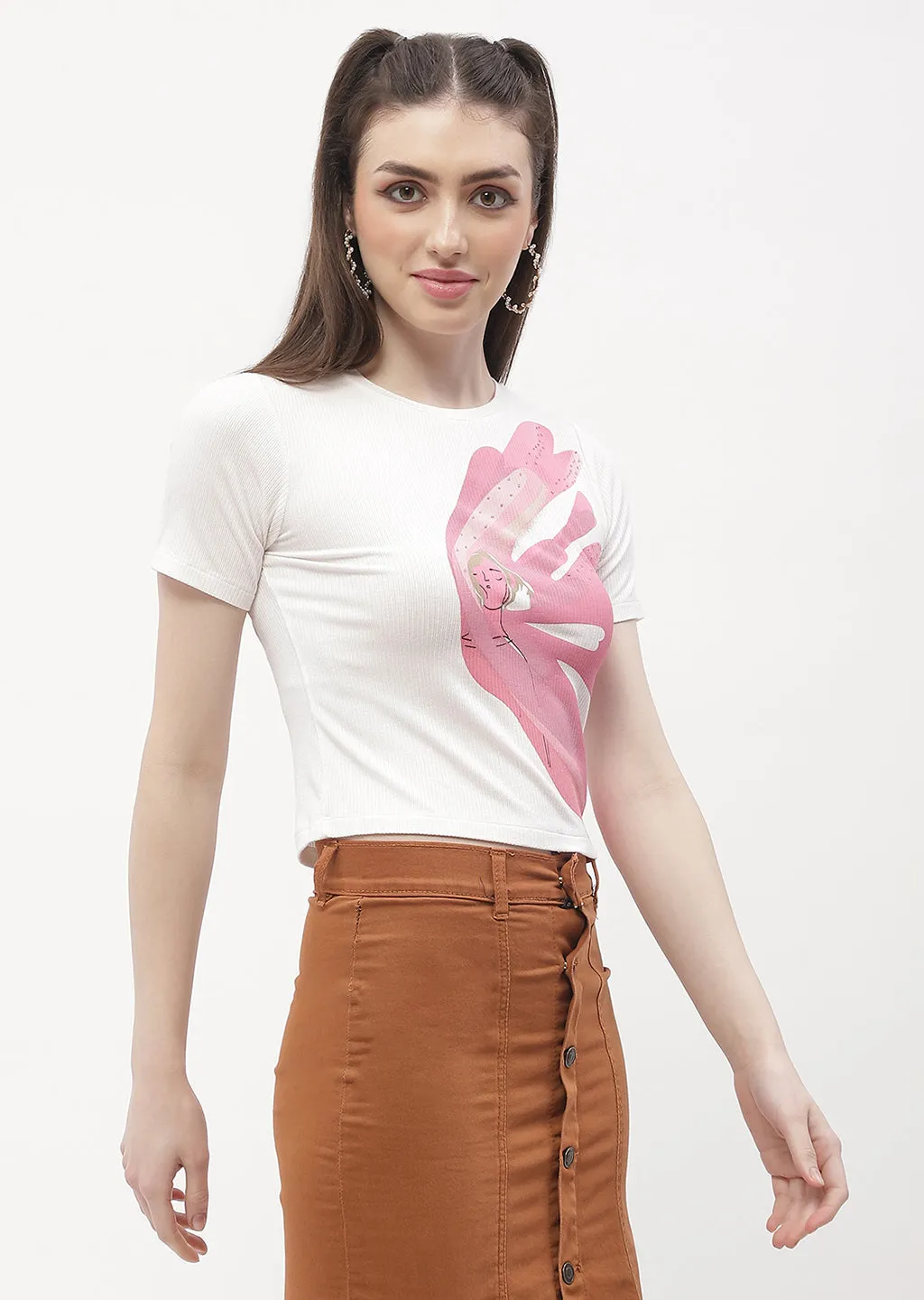 Non Restrictive Cut Effortless Daywear Madame Graphic Print Off-White Ribbed T-Shirt