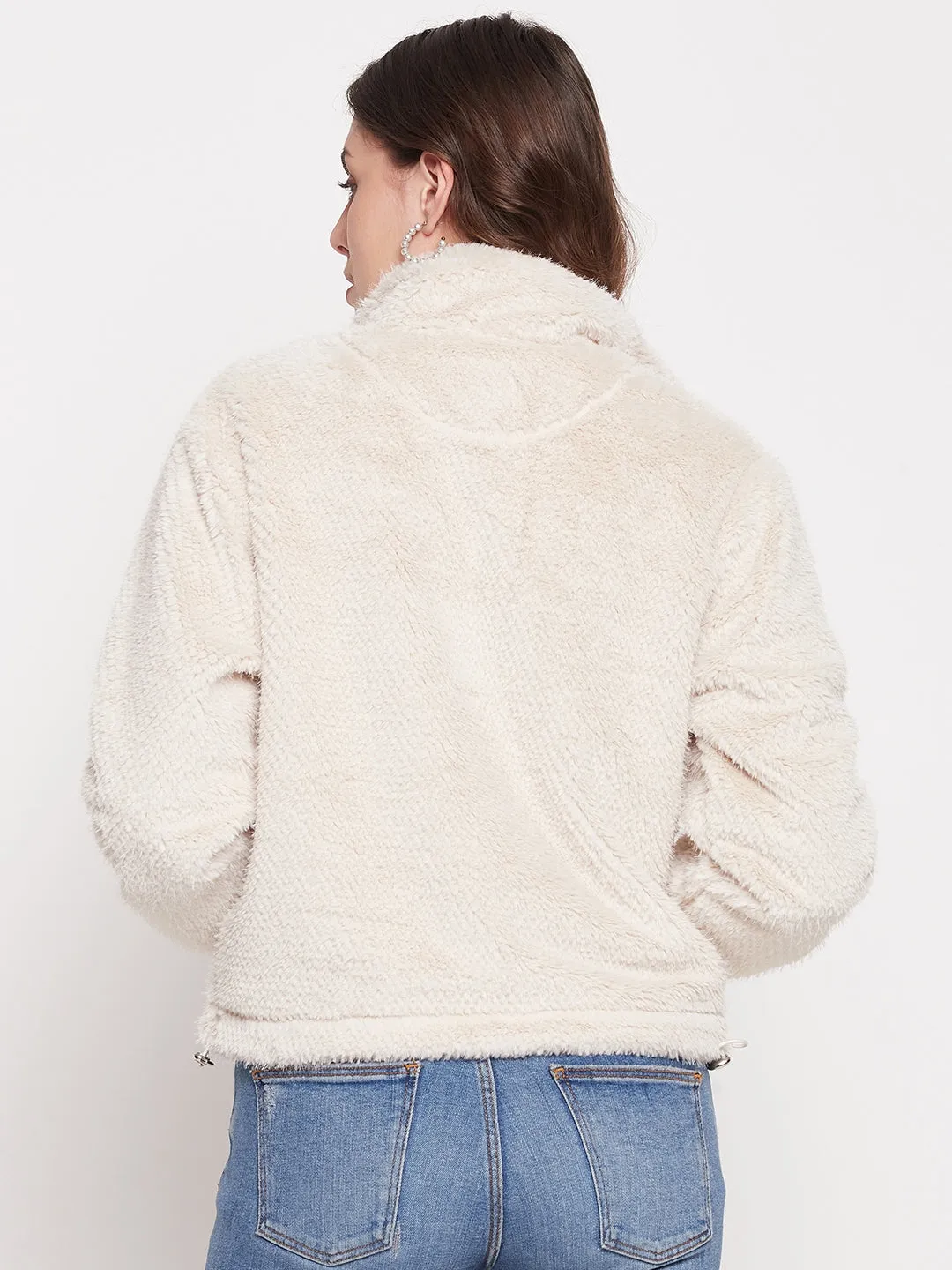 Fresh Minimal Madame Off-White Fluffy-Knit Sweatshirt
