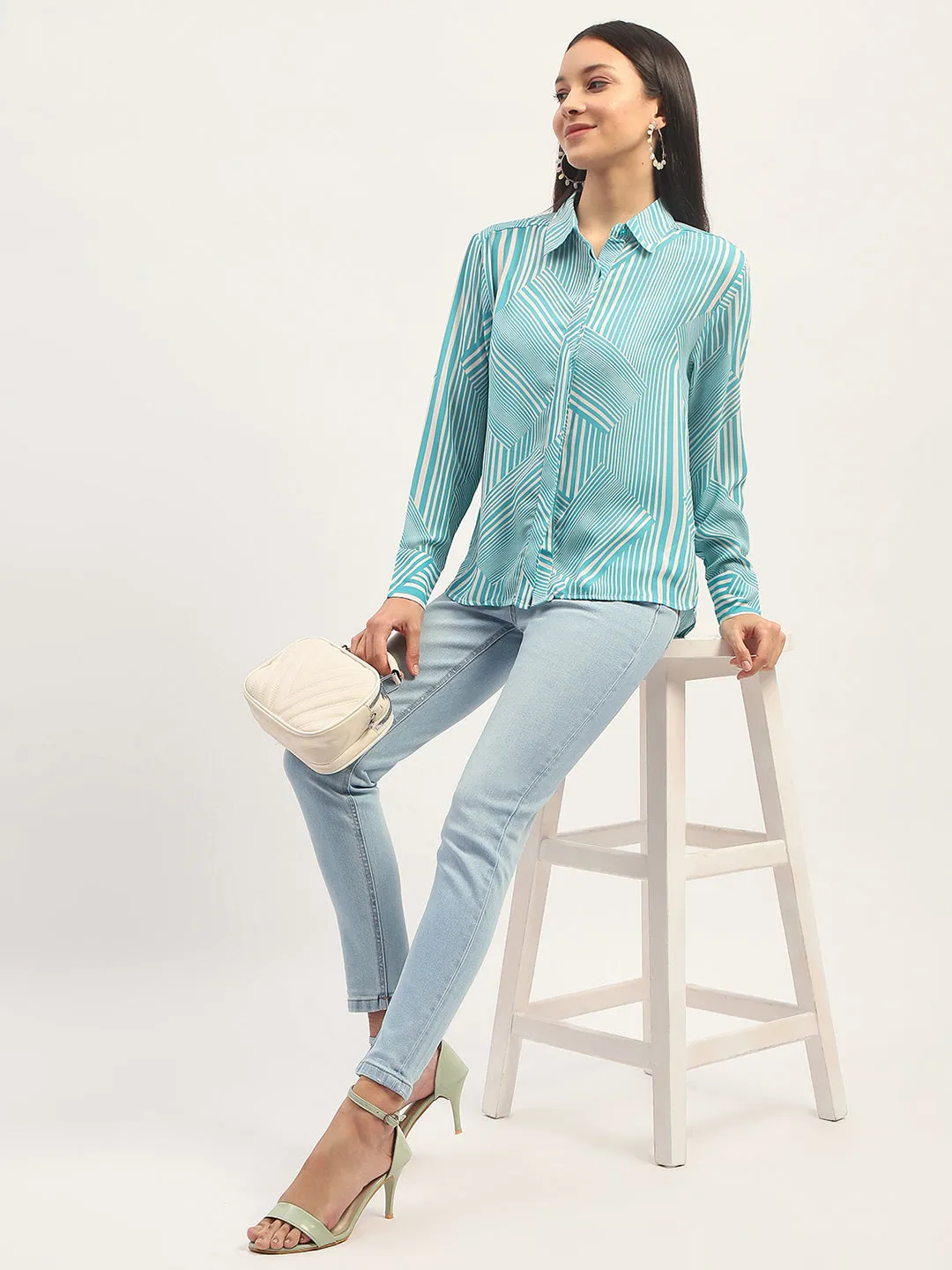 Simple Aesthetic Madame Skinny Fit Raw Hem Cotton Ice Blue Denim