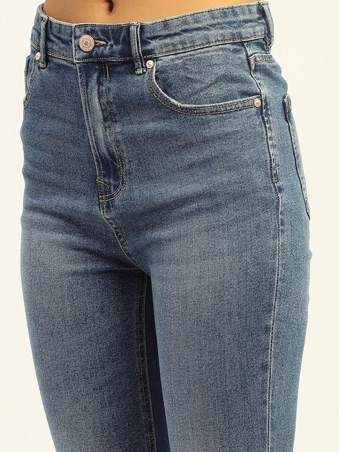 Daily Fashion Relaxed Style Weekend Style High Quality Madame Skinny Fit Raw Hem Cotton Light Blue Denim