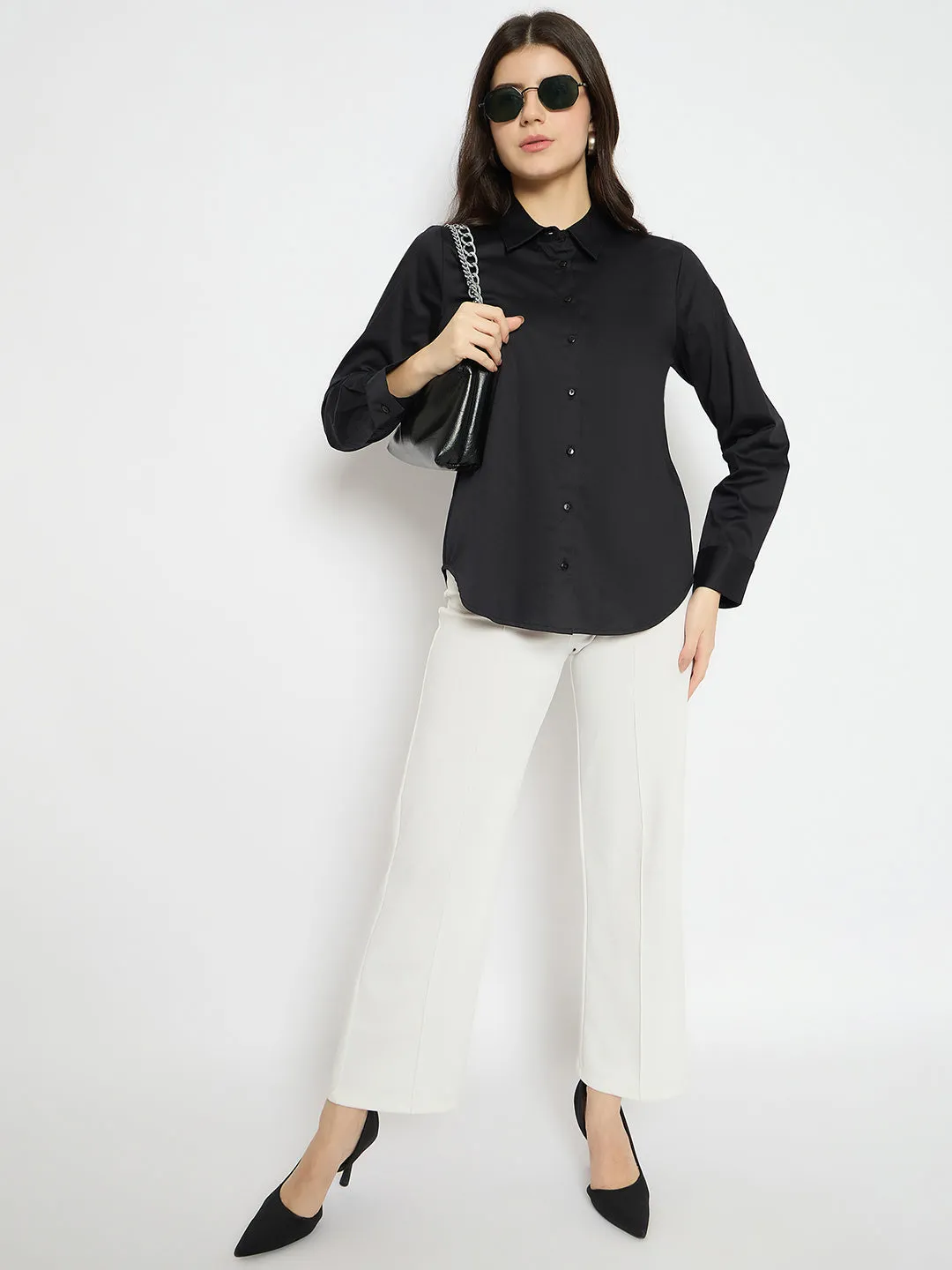 Non Irritating Seams Madame Solid Black Cotton Blend Shirt