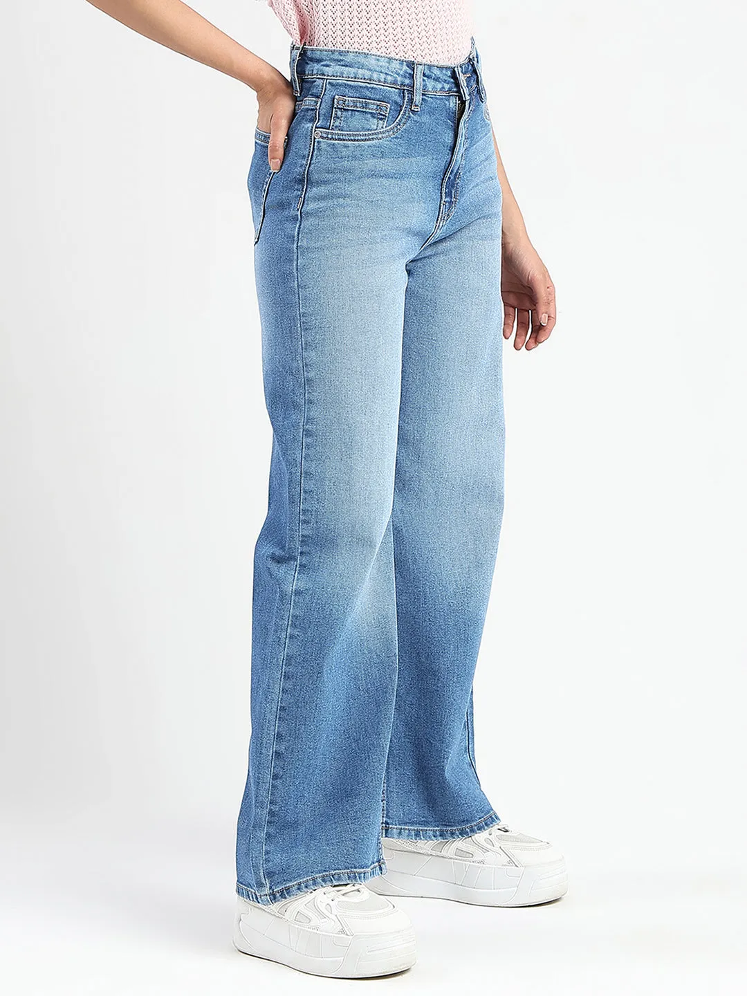 Classic Wear Morning Stroll Easy Pairing Madame Stone Wash Wide Leg Light Blue Cotton Blend Jeans