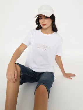 Madame Tyopgraphy Print White Cotton T-shirt Cozy Waist Flexible Ribbed Neckline