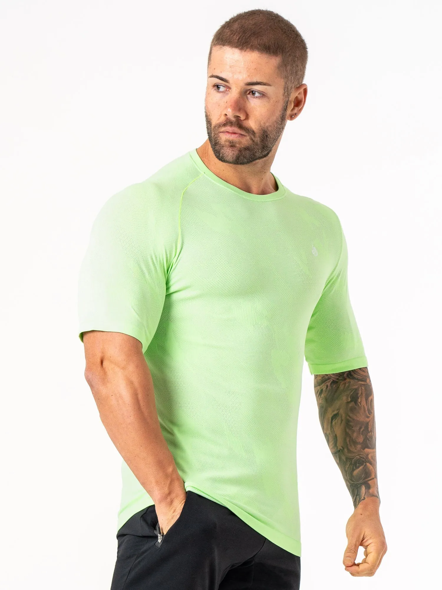 Weekend Style Aero Core Seamless T-Shirt - Lime