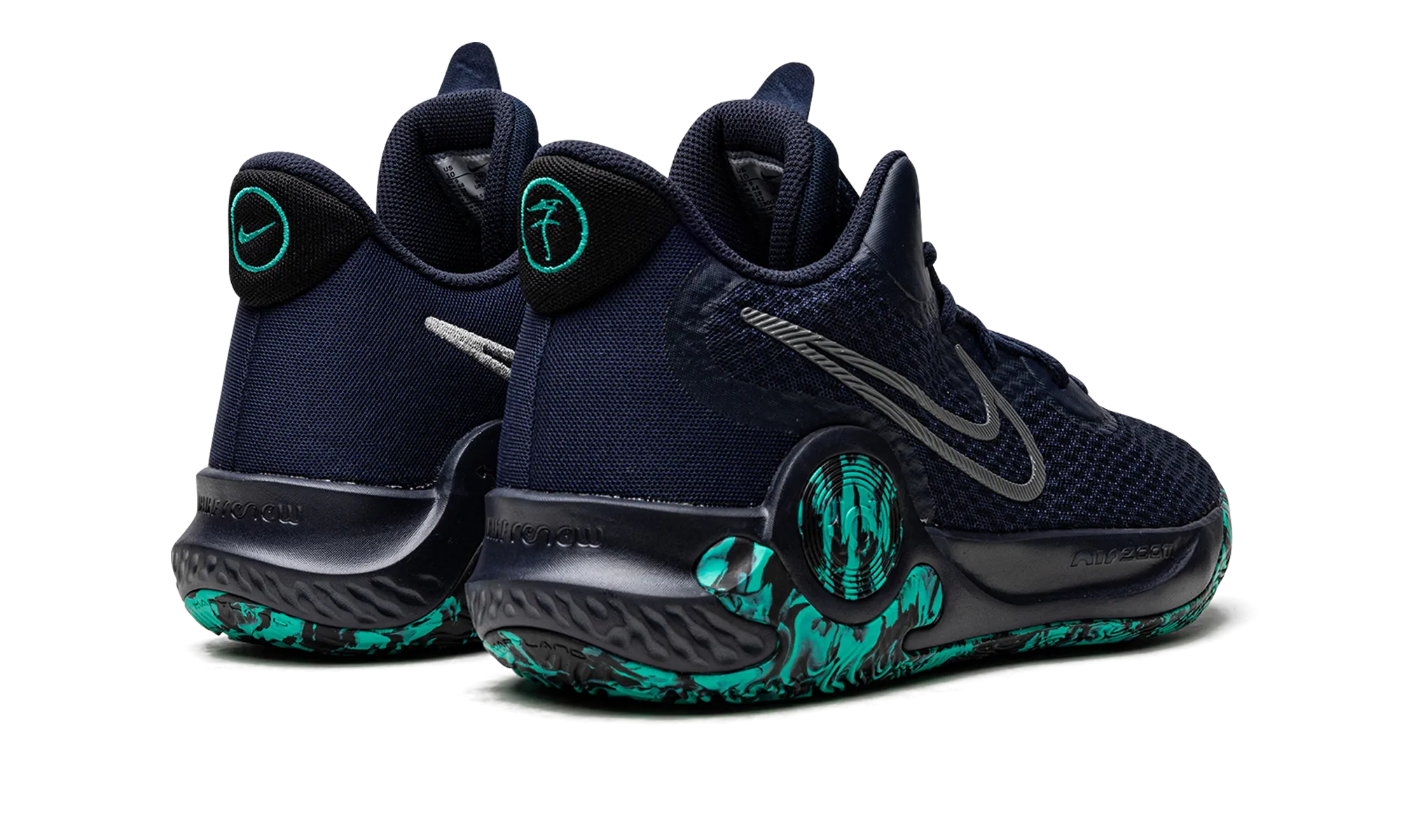 KD Trey 5 IX "Obsidian" Centered Pivot Points