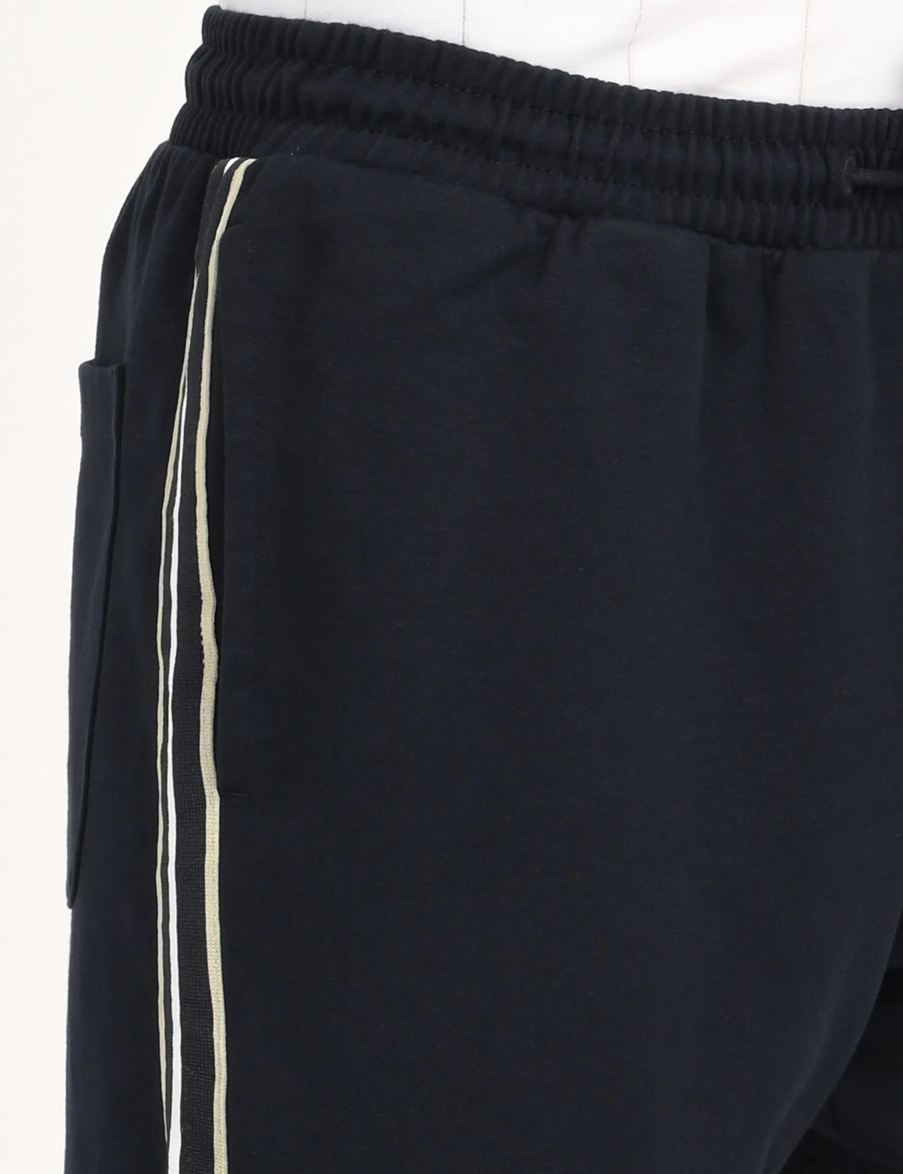 Men's Navy Regular Fit Shorts Quick Response Fit