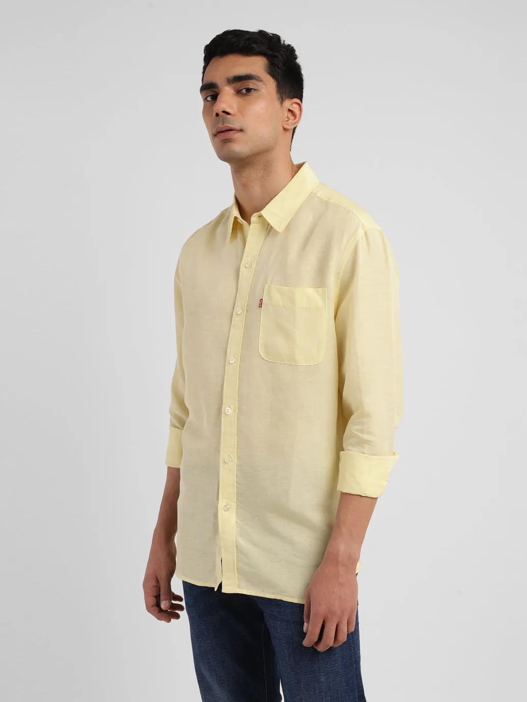 Lightweight Feel Men's Solid Slim Fit Shirt