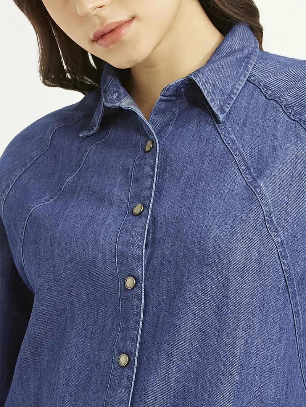 Date night Women's Solid Spread Collar Shirt