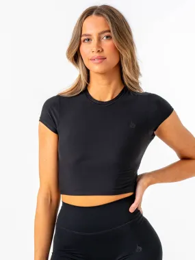 Travel Style Trend NKD Tee - Black