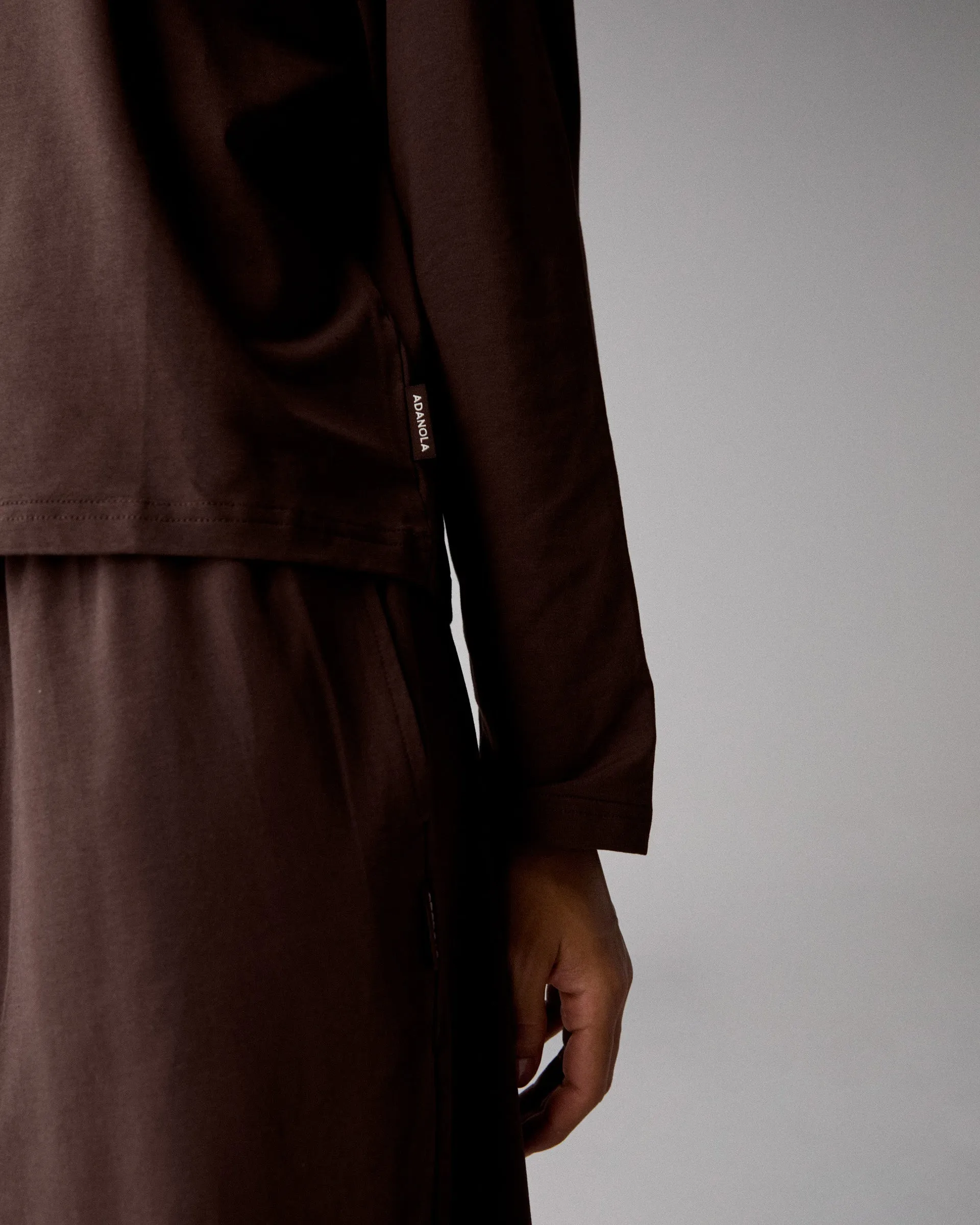 Embroidered Details Street Smart Look Modal Long Sleeve Oversized T-shirt - Chocolate Brown