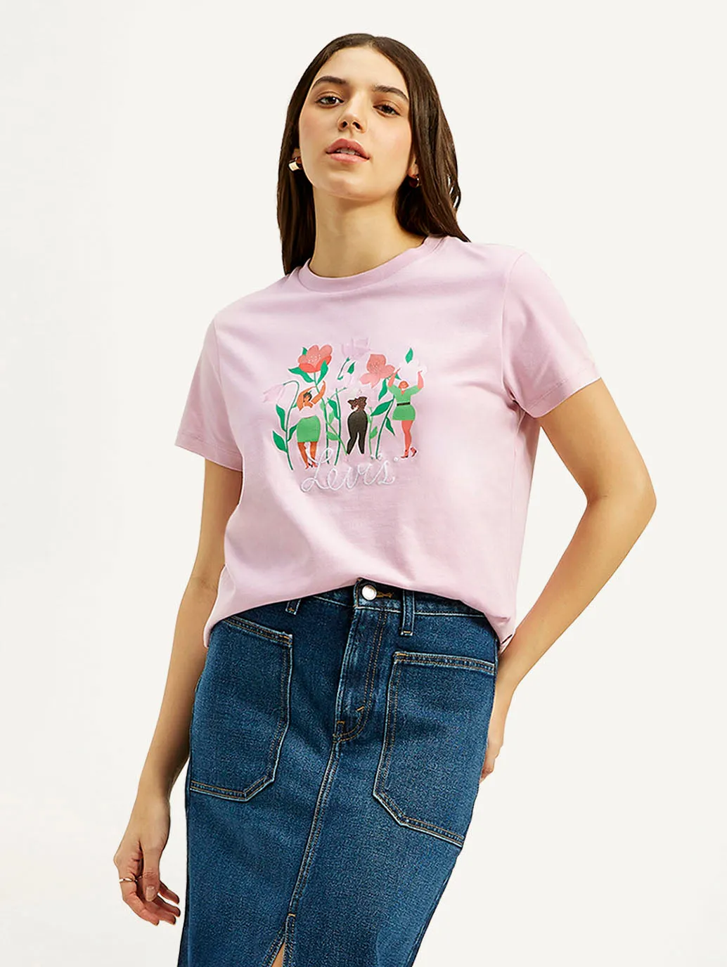 Classic Color Cozy Style Women's Graphic Print Crew Neck T-shirt