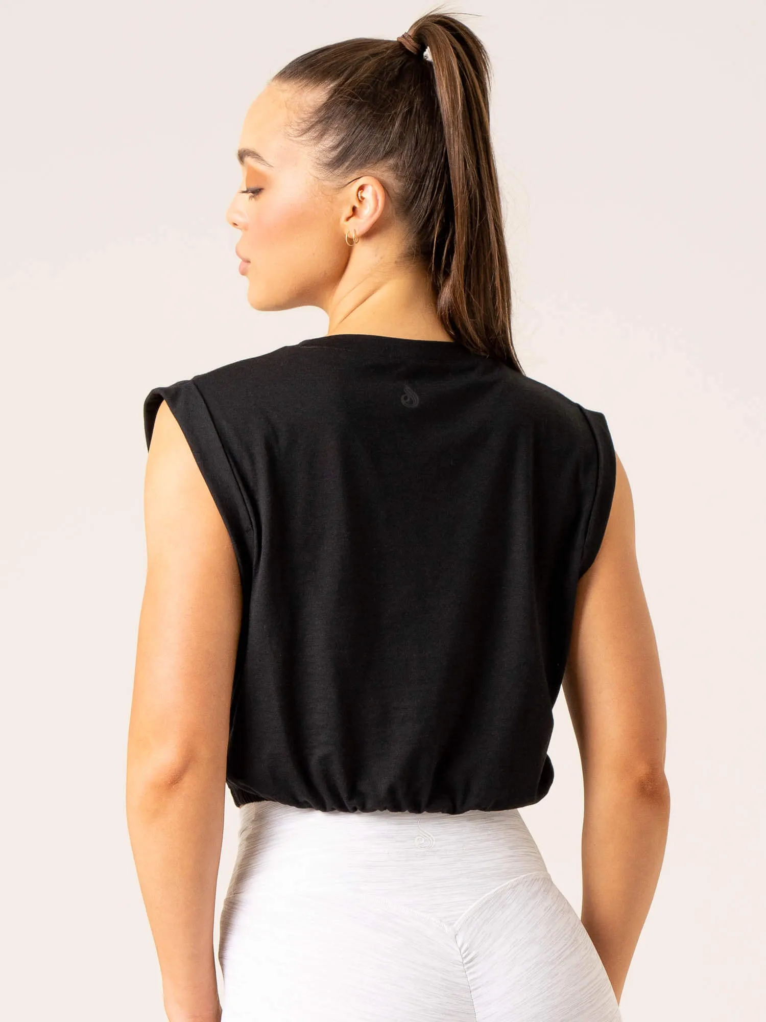 Momentum Tank - Black Durable Weave Breathable mesh