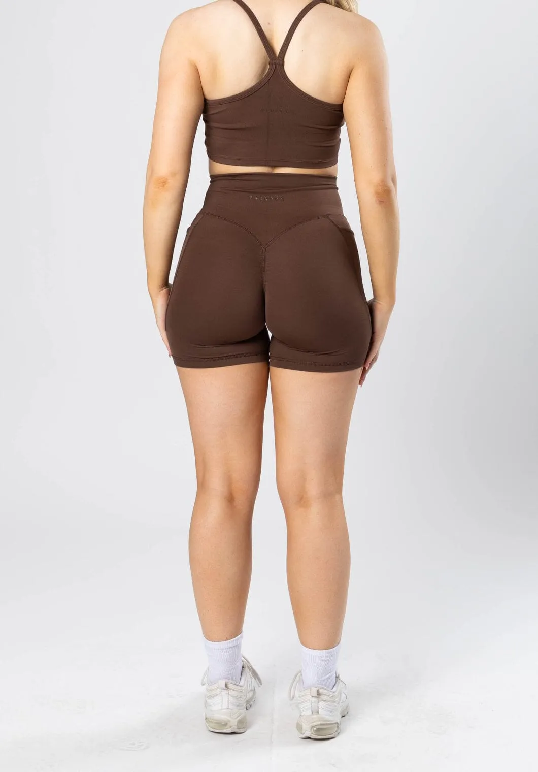 RecStretch Empower Sculptseam?  Plus Pocket Short Coconut Flexible Movement Cut