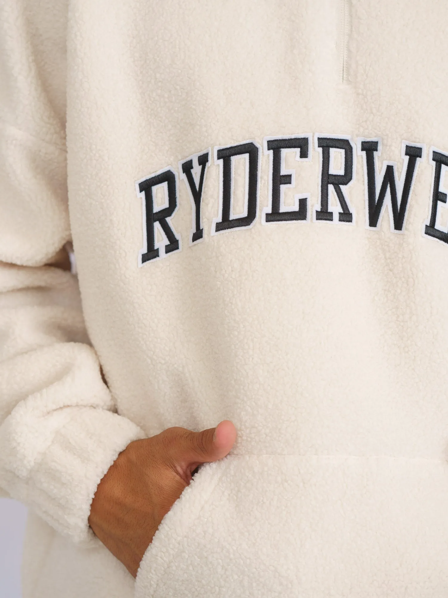 Unisex Teddy Jumper - Vanilla WaterRepellent Finish