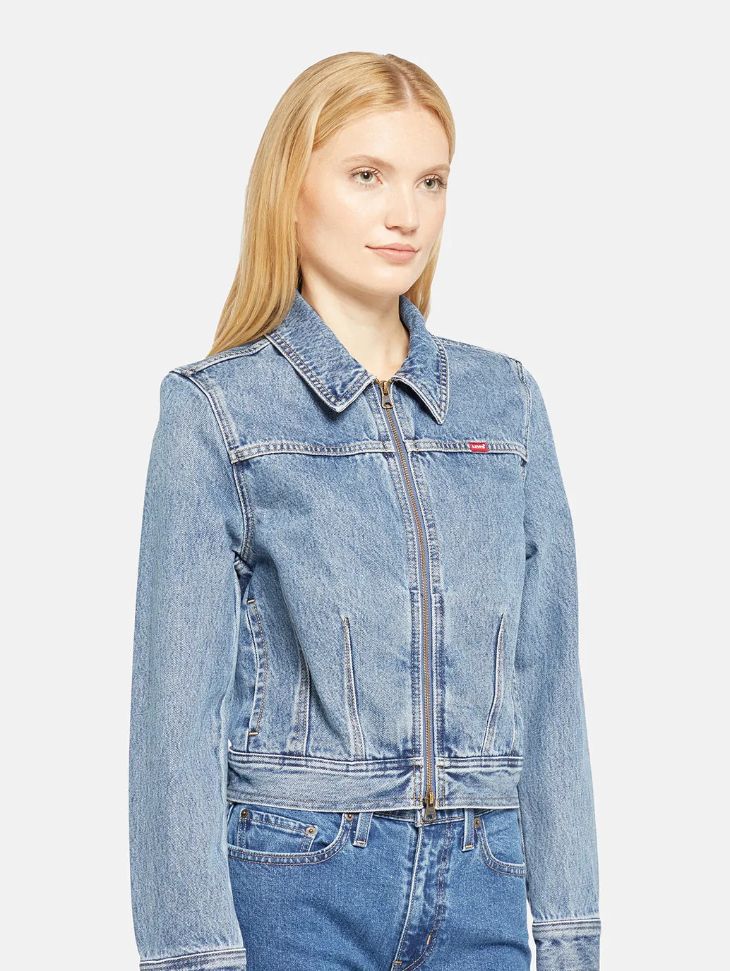 Versatile Layering Weight Women's XS Dart Denim Trucker Jacket