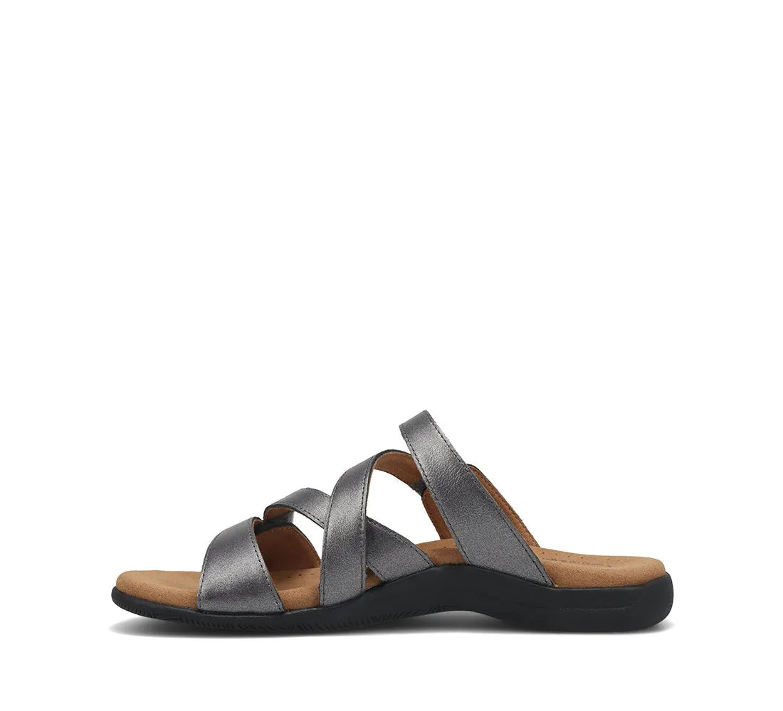 Double U - Pewter Footbed Design