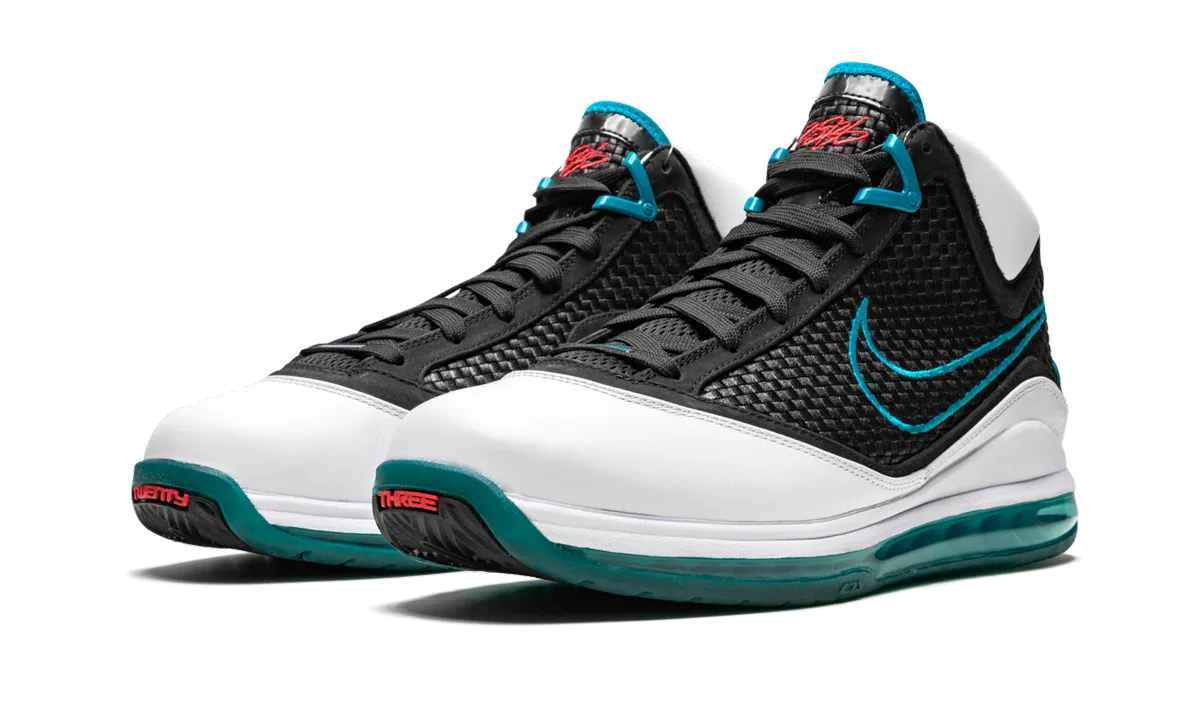 Air Max Lebron 7 NFW "Red Carpet" Compression Plate Responsive Fit