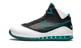 Dynamic Harness System Air Max Lebron 7 NFW "Red Carpet"