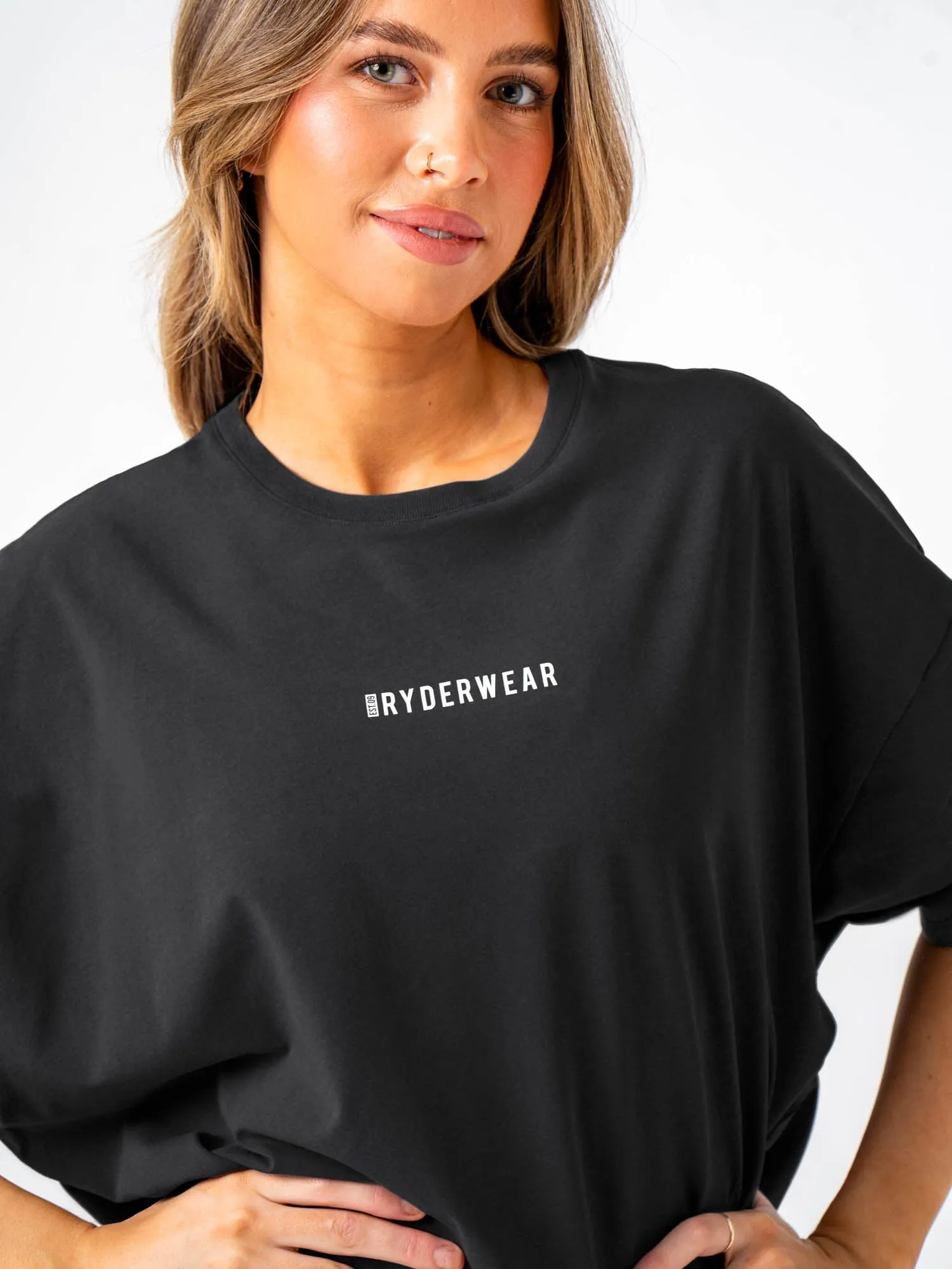 Ultimate Fit Bright Color Pursuit Oversized T-Shirt - Black Stonewash