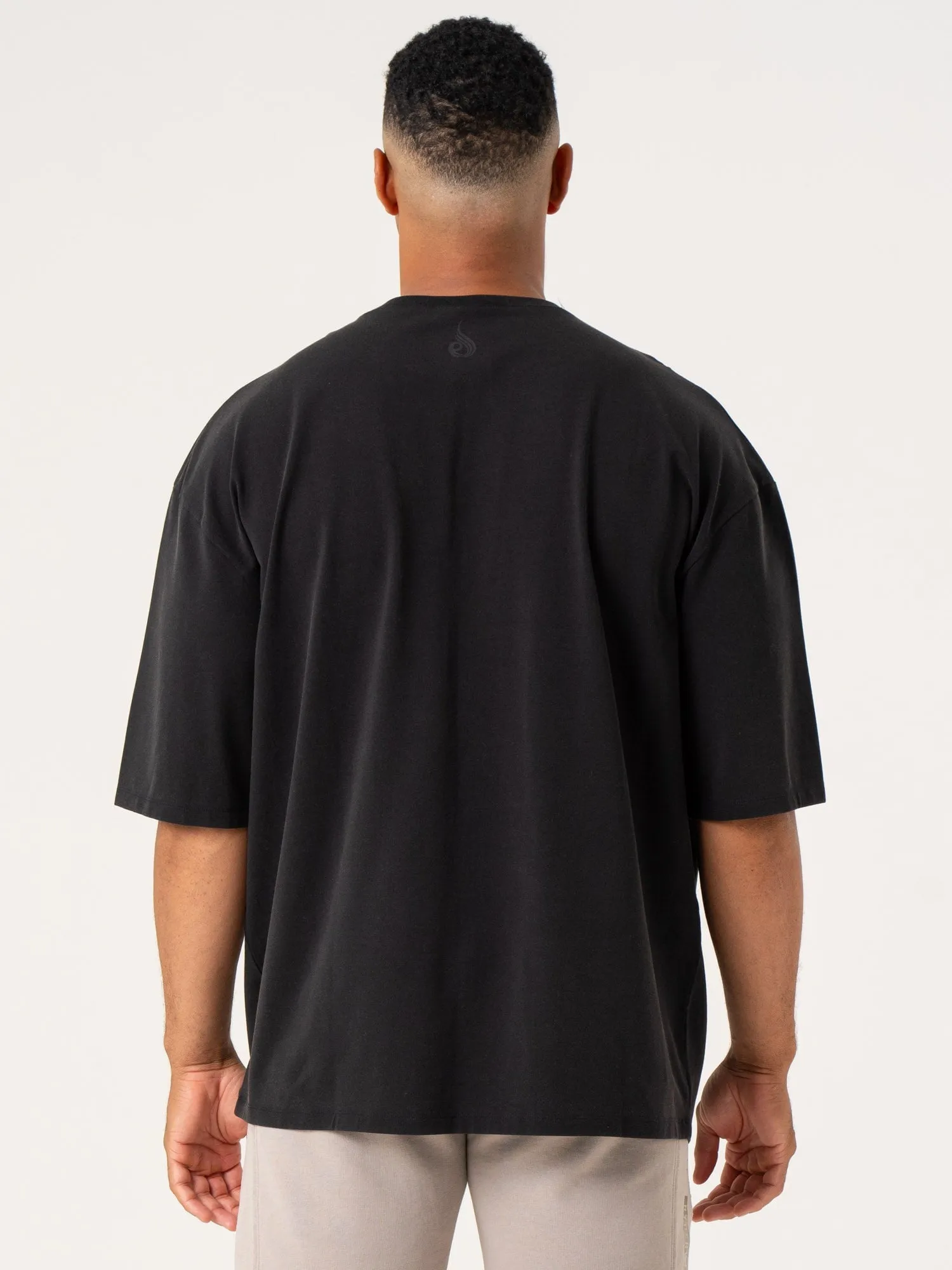 Pursuit Oversized T-Shirt - Black Stonewash Durable Wear Foam Print Detail