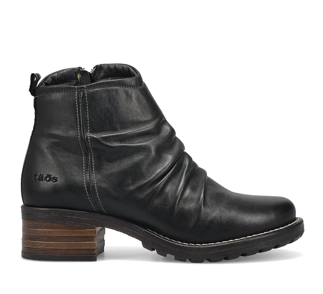 Padded Interior Outdoor Trek Ravelle - Black