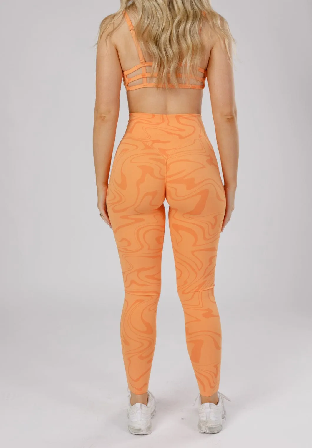 RecStretch? DesB High Flow Sculptseam? Plus Legging Creamsicle Balanced Fit