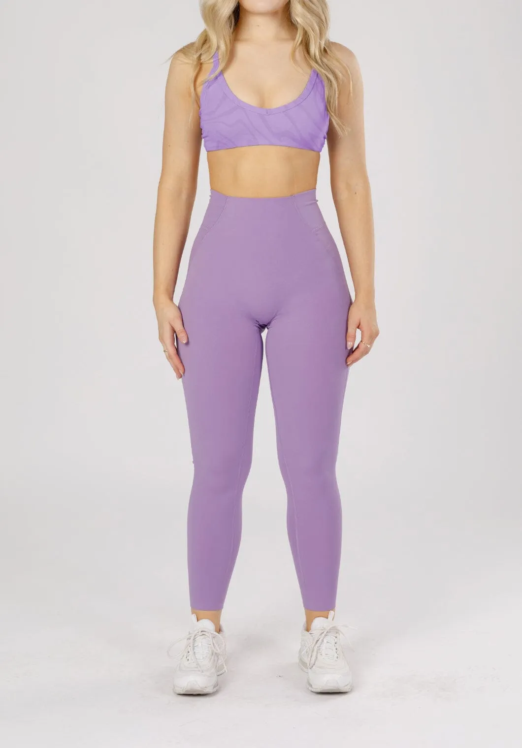 Layered Overlay Design RecStretch? DesB High Flow Sculptseam?  Plus Legging Ultra Violet