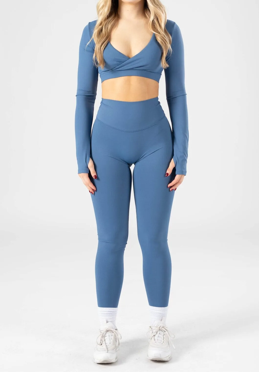 RecStretch?  DesB Original Sculptseam?  Plus Legging Aries Sporty Vibe Body-Con Fit