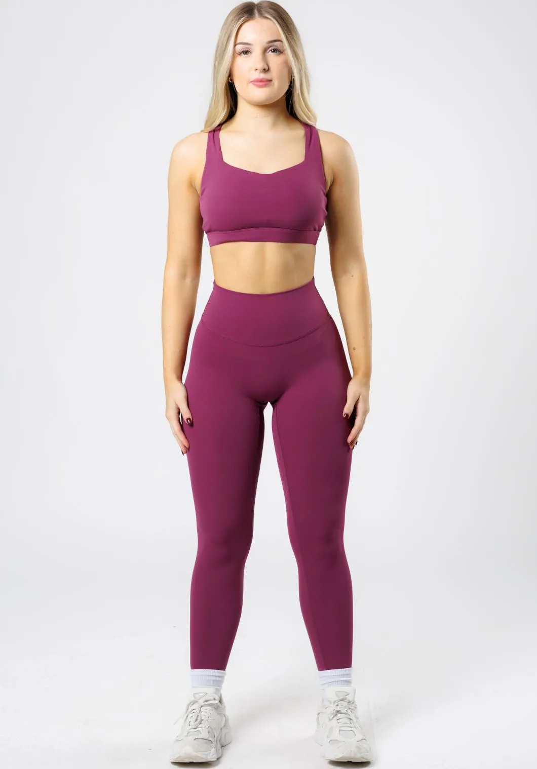 Tough Build Everyday Essential RecStretch? Empower Sculptseam? Plus Pocket Legging Bright Violet