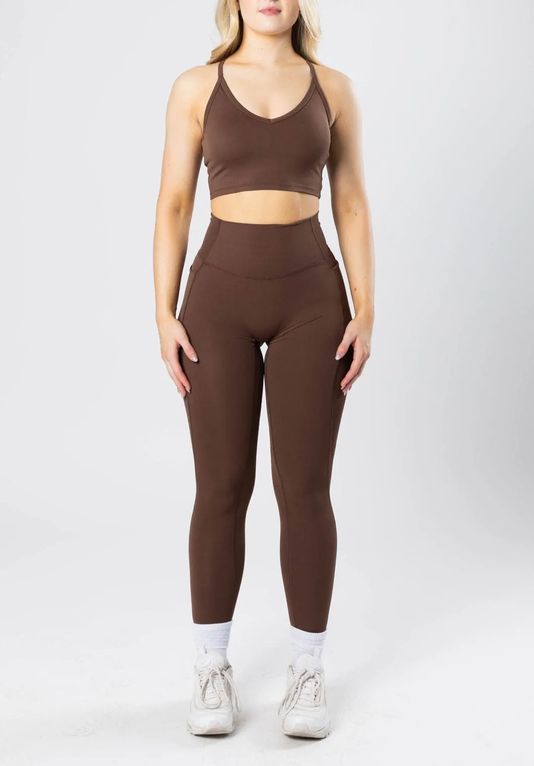 Zen Mode athletic style RecStretch? Empower Sculptseam? Plus Pocket Legging Coconut