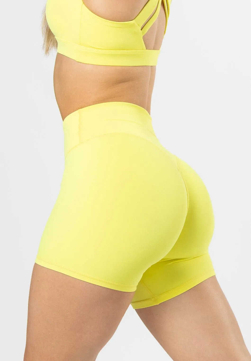 Fresh Look RecStretch Original Sculptseam? Plus 5?? Short Lemonade