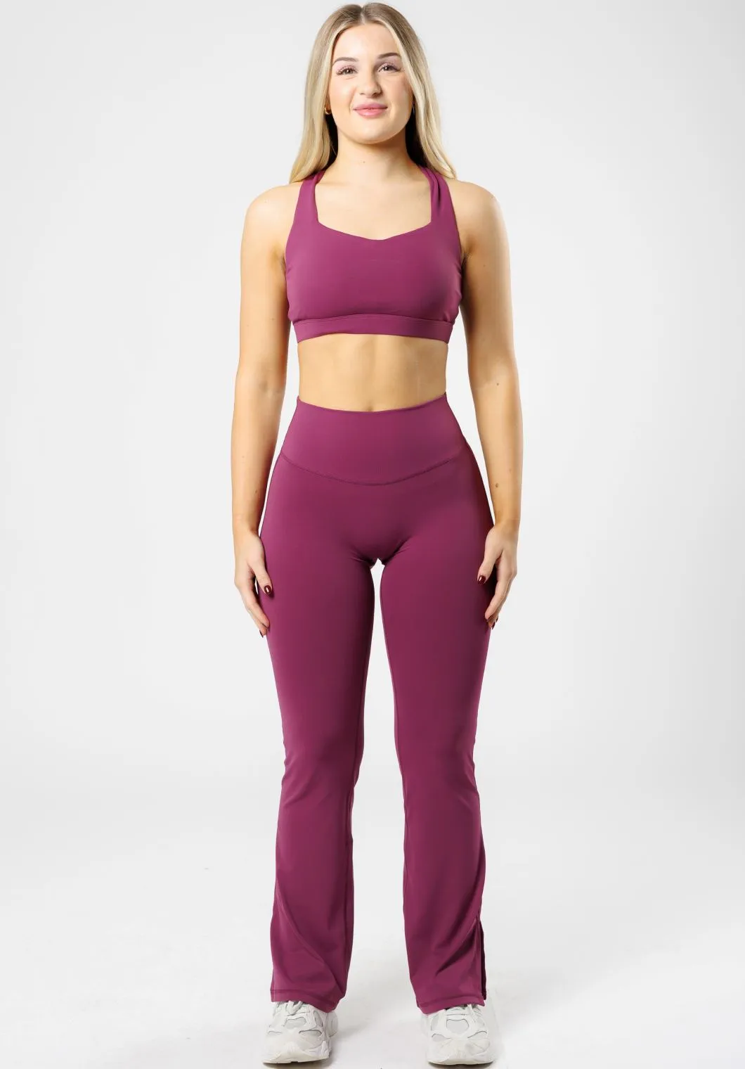Everyday Active Fit Work Ready RecStretch? Original Sculptseam? Plus Flare Legging 31" Bright Violet