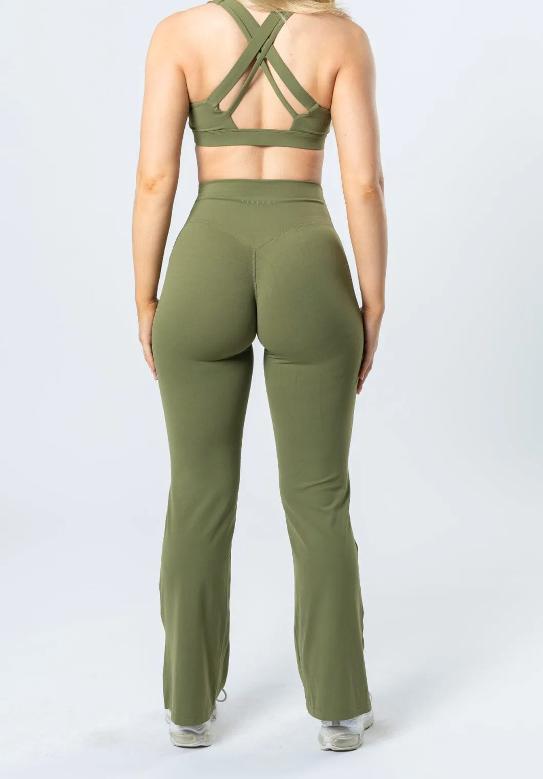 Minimalist Style Loose Fit RecStretch Original Sculptseam? Plus Flare Legging 31" Olive
