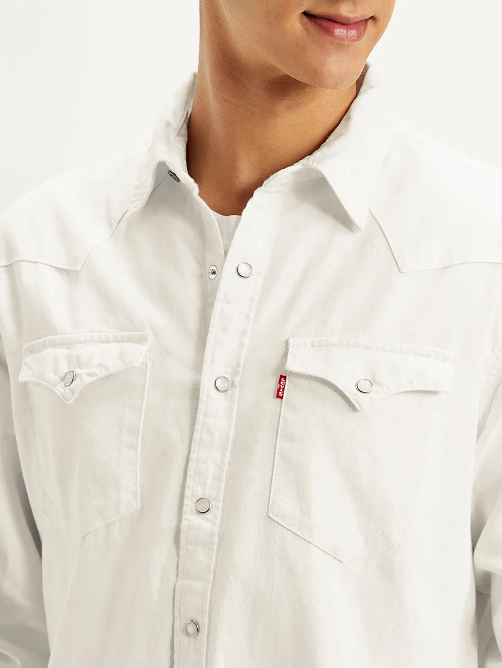 Sustainable Manufacturing Process Men's Solid White Spread Collar Denim Shirt