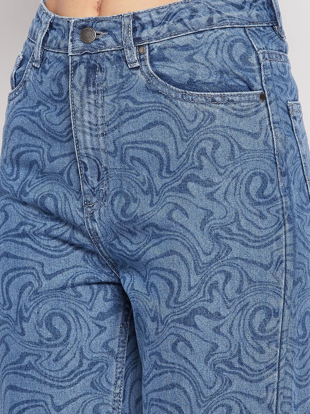 Madame Blue Printed Denim On-the-Go Look Sustainable Manufacturing