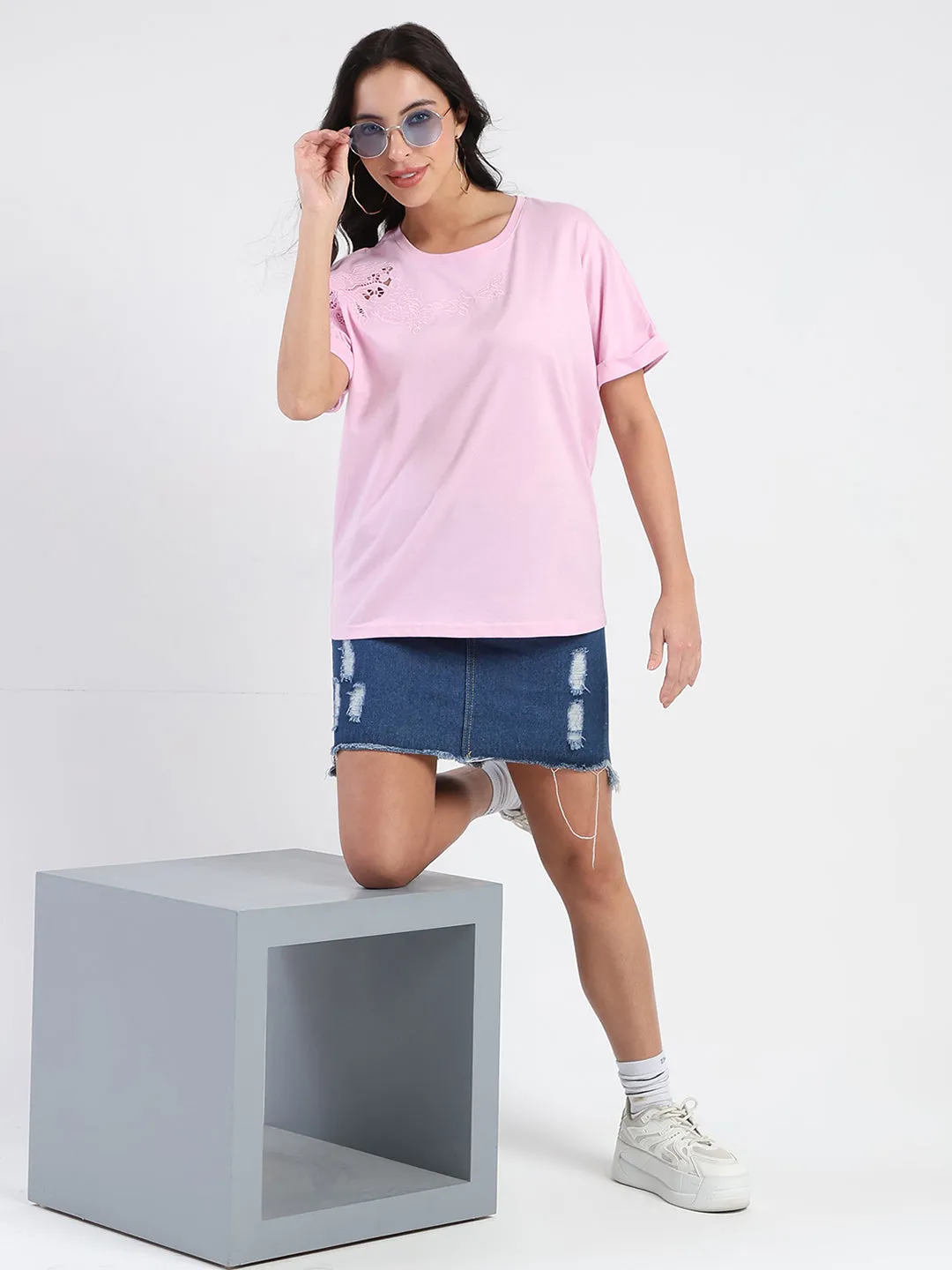 Madame Embroidery Cutwork Detail Solid Lilac Cotton T-shirt Gym clothing